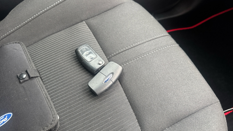 Ford B-MAX 1.0 EcoBoost Zetec Red Edition 5dr Petrol Hatchback